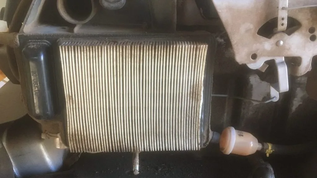 dirty air filter lawnmower